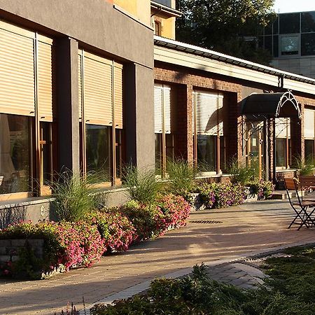 Hotel Spichlerz Lubawa Екстериор снимка