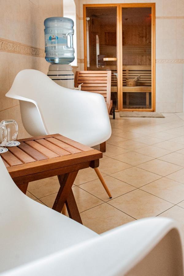 Hotel Spichlerz Lubawa Екстериор снимка