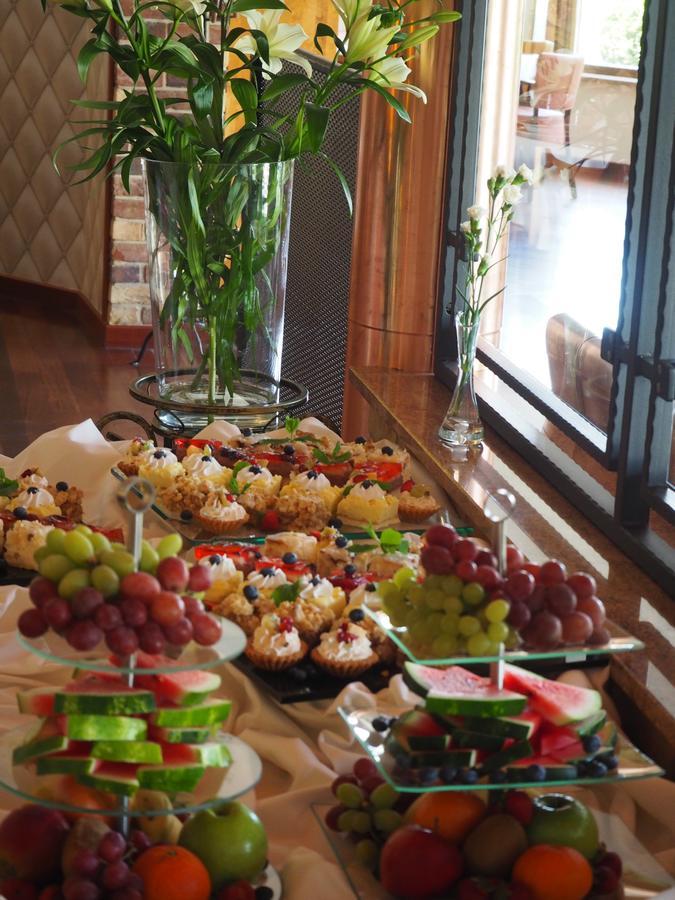 Hotel Spichlerz Lubawa Екстериор снимка